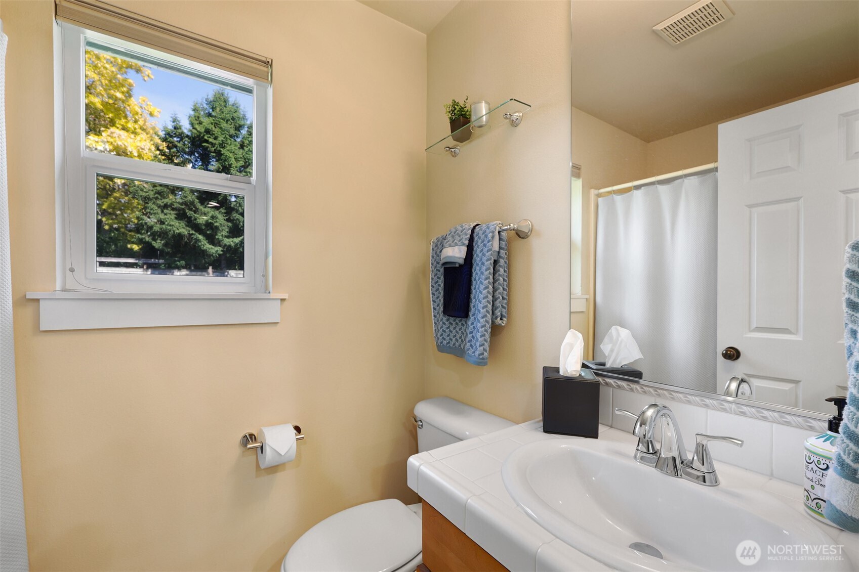 4814 51st Avenue S Seattle WA 98118