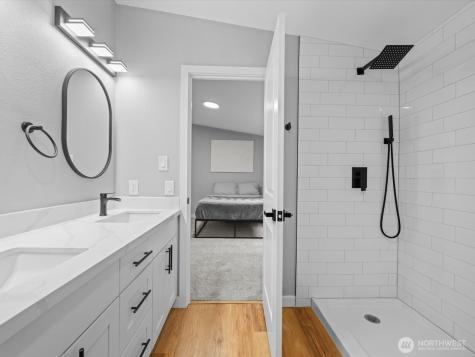20500 SE 32nd Drive Bothell WA 98012
