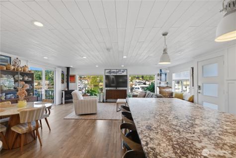138 Lummi Drive La Conner WA 98257