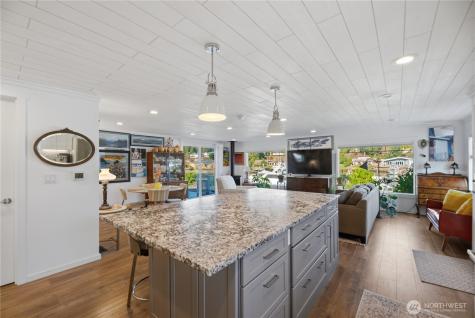 138 Lummi Drive La Conner WA 98257