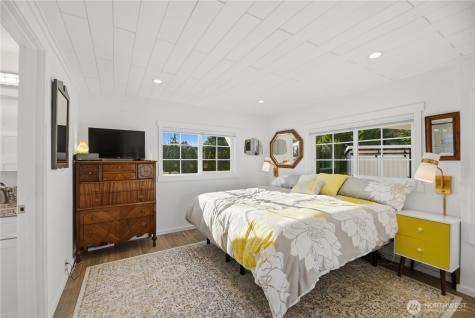 138 Lummi Drive La Conner WA 98257