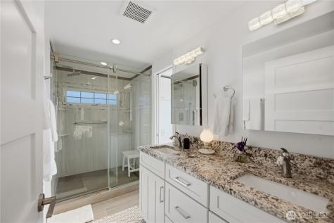 138 Lummi Drive La Conner WA 98257
