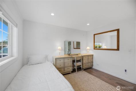 138 Lummi Drive La Conner WA 98257