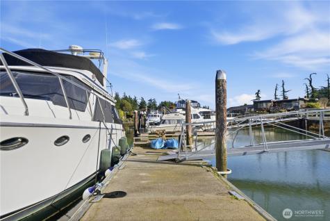 138 Lummi Drive La Conner WA 98257