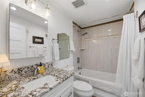 138 Lummi Drive La Conner WA 98257