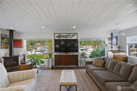 138 Lummi Drive La Conner WA 98257