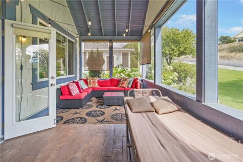 102 Firerock Lane Oroville WA 98844