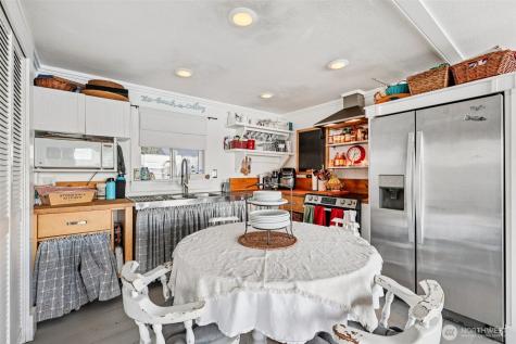 3151 Shoreline Drive Camano Island WA 98282