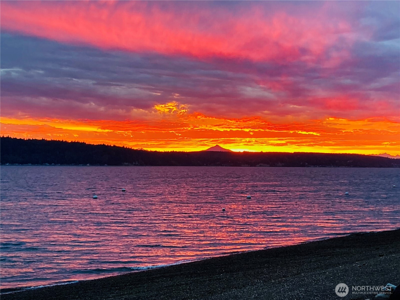 3151 Shoreline Drive Camano Island WA 98282