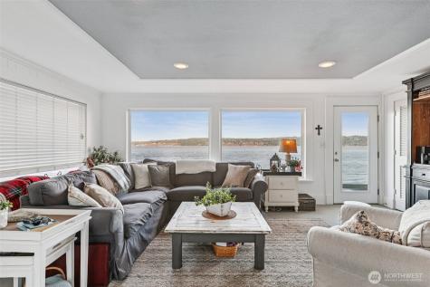 3151 Shoreline Drive Camano Island WA 98282