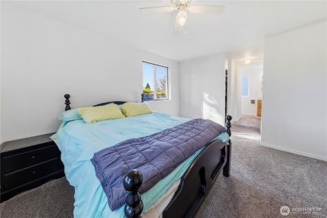6505 Stewart Avenue E Puyallup WA 98371