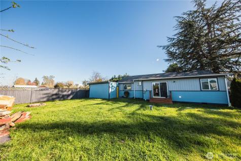 6505 Stewart Avenue E Puyallup WA 98371