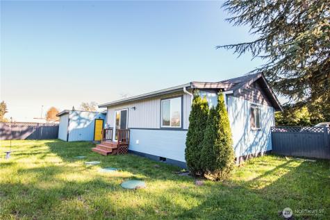 6505 Stewart Avenue E Puyallup WA 98371