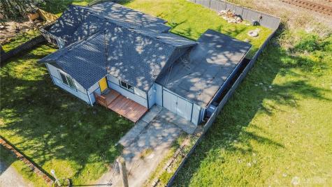 6505 Stewart Avenue E Puyallup WA 98371
