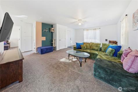 6505 Stewart Avenue E Puyallup WA 98371