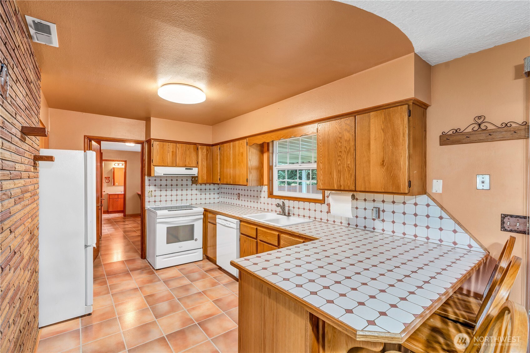 994 33rd Avenue Longview WA 98632