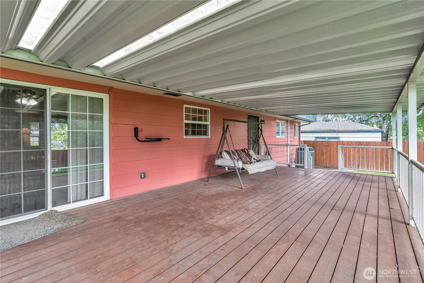 994 33rd Avenue Longview WA 98632