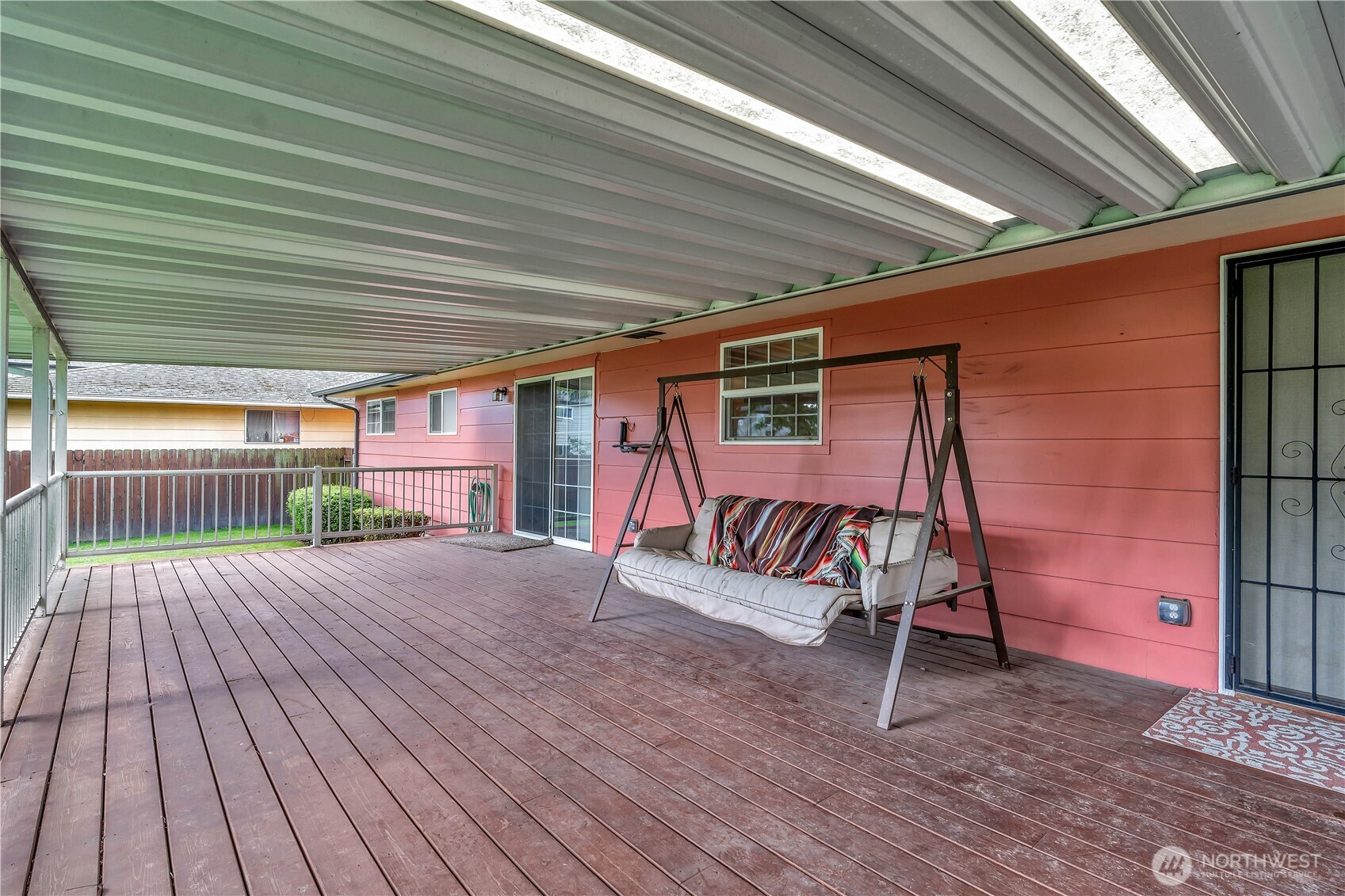 994 33rd Avenue Longview WA 98632