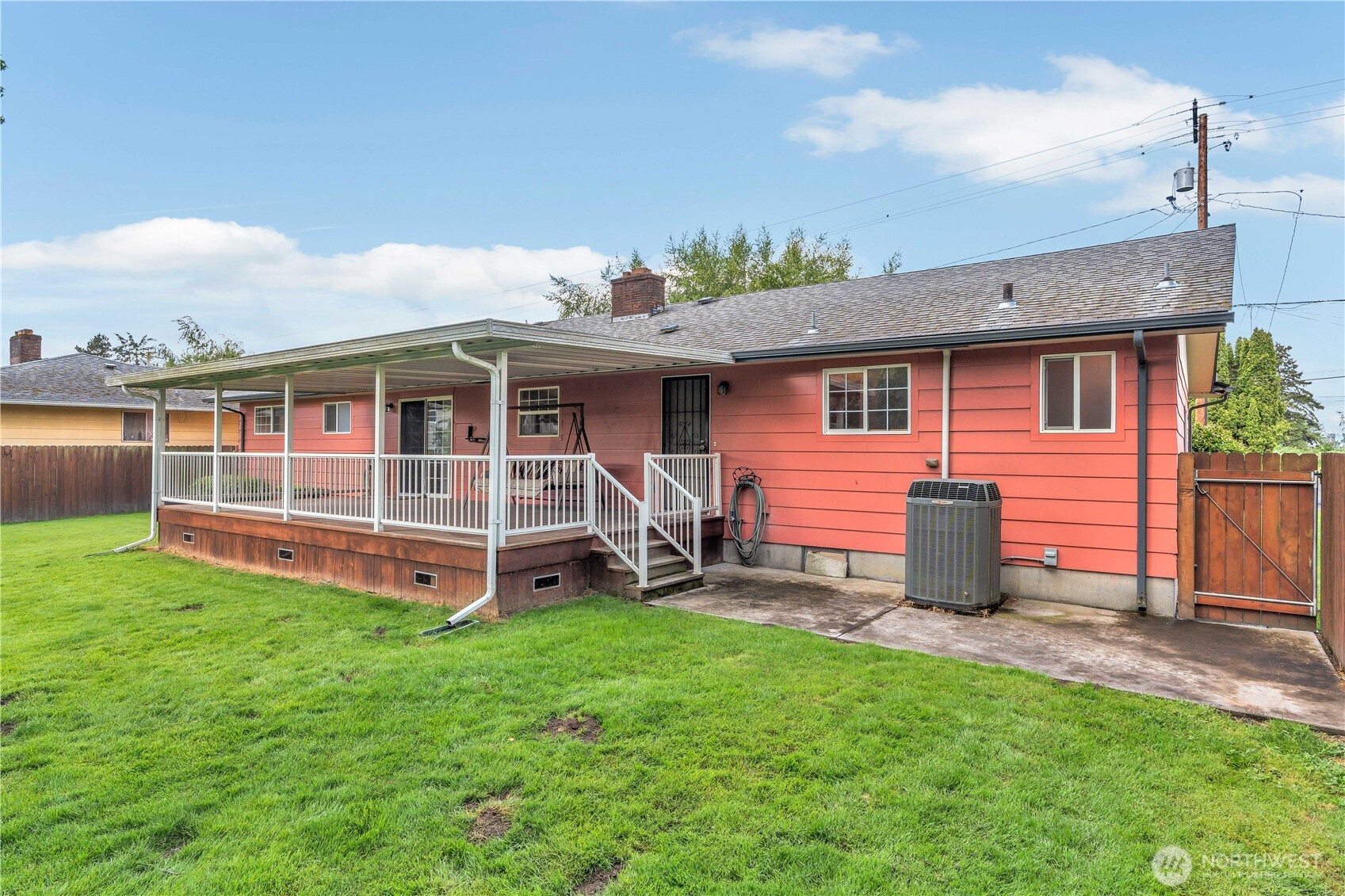 994 33rd Avenue Longview WA 98632