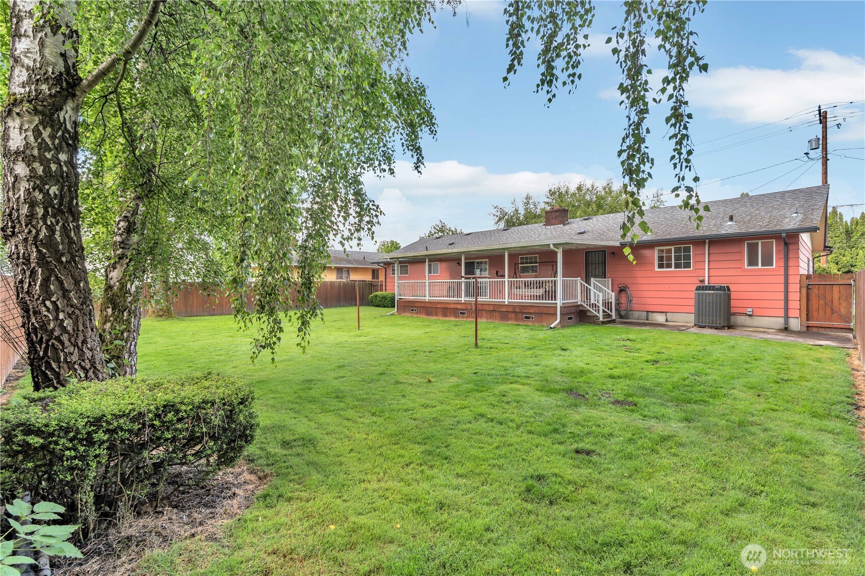 994 33rd Avenue Longview WA 98632