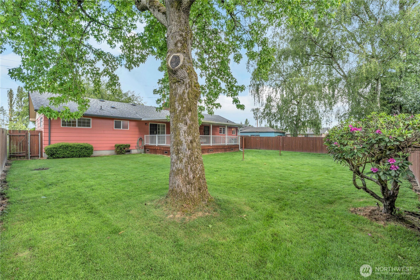 994 33rd Avenue Longview WA 98632