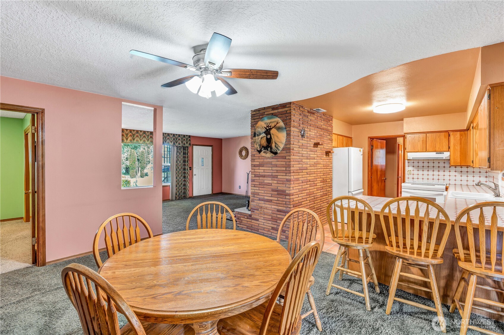 994 33rd Avenue Longview WA 98632