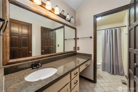 7705 132nd Street Ct E Puyallup WA 98373