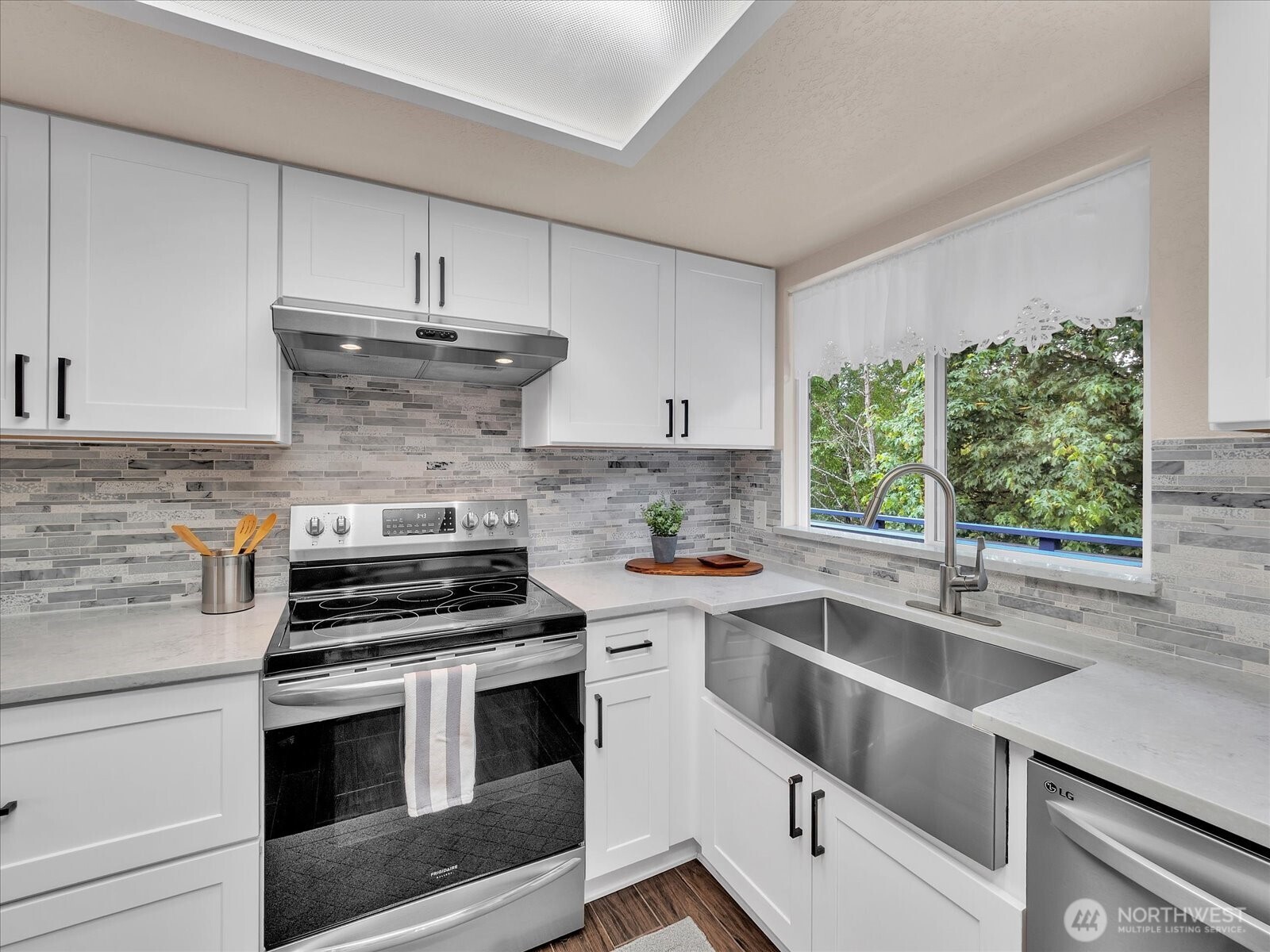 12818 NE 135th Street Kirkland WA 98034