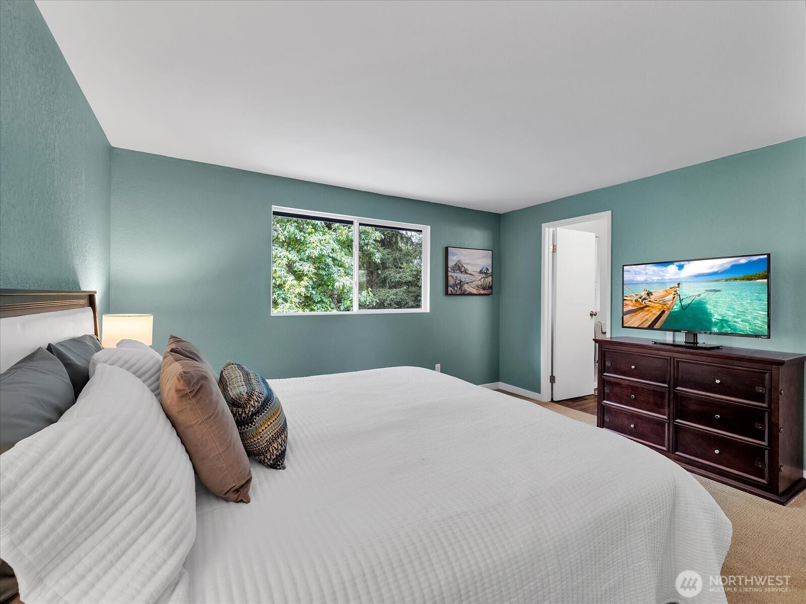 12818 NE 135th Street Kirkland WA 98034