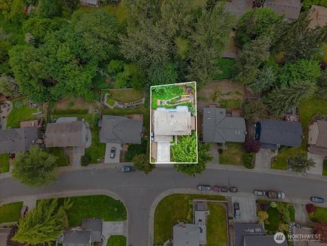 12818 NE 135th Street Kirkland WA 98034