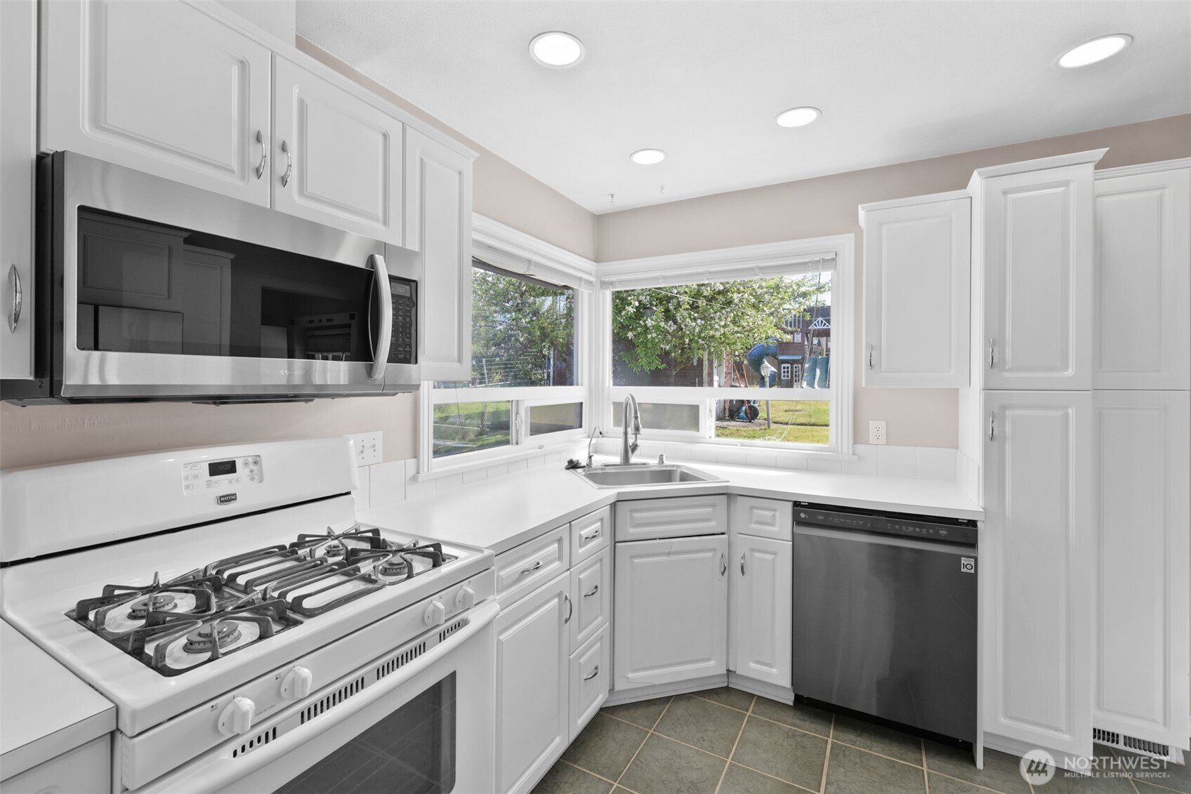 126 W 14th Street Port Angeles WA 98362