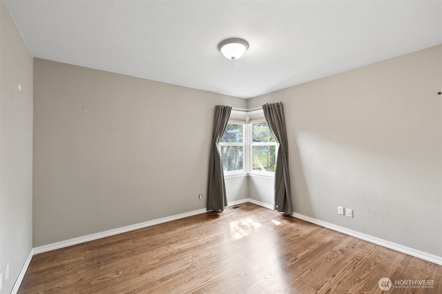 126 W 14th Street Port Angeles WA 98362