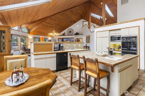 280 Surf Street Westport WA 98595