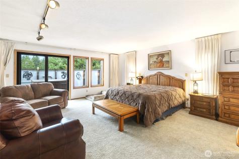 280 Surf Street Westport WA 98595