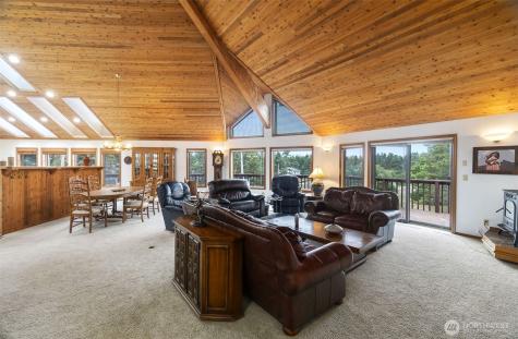 280 Surf Street Westport WA 98595