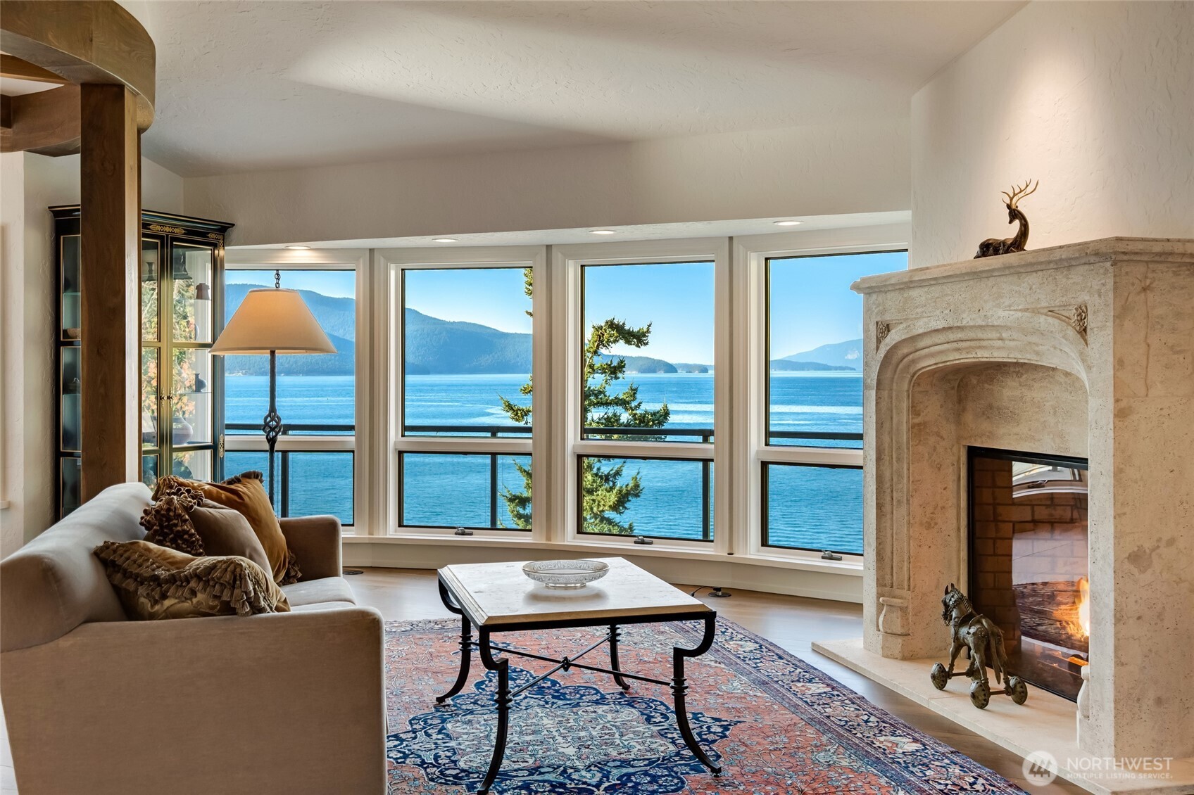 4002 Oakes Avenue Anacortes WA 98221