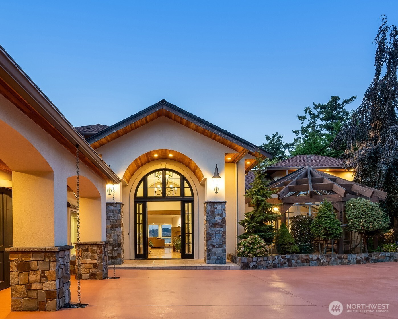 4002 Oakes Avenue Anacortes WA 98221