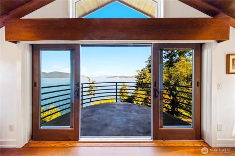 4002 Oakes Avenue Anacortes WA 98221