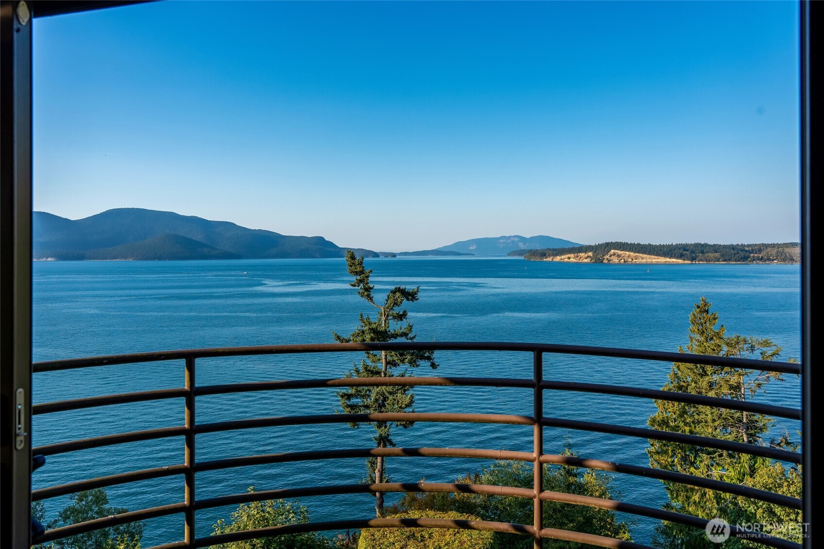 4002 Oakes Avenue Anacortes WA 98221