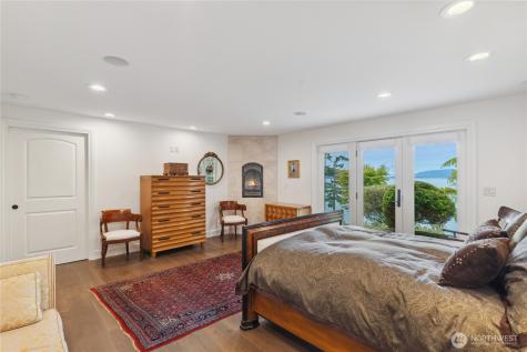 4002 Oakes Avenue Anacortes WA 98221