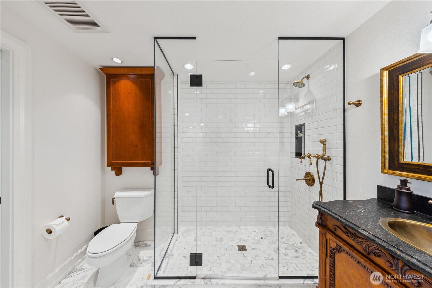 4002 Oakes Avenue Anacortes WA 98221