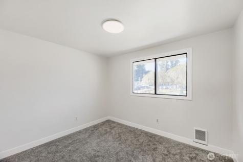 5920 135th Place NE Marysville WA 98271