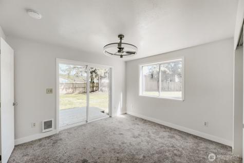 5920 135th Place NE Marysville WA 98271