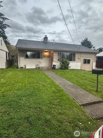 9224 36th Seattle WA 98118