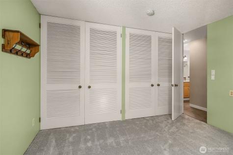 20830 236th Ave SE Maple Valley WA 98038