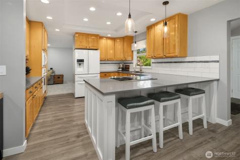 20830 236th Ave SE Maple Valley WA 98038