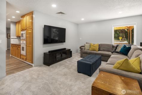 20830 236th Ave SE Maple Valley WA 98038