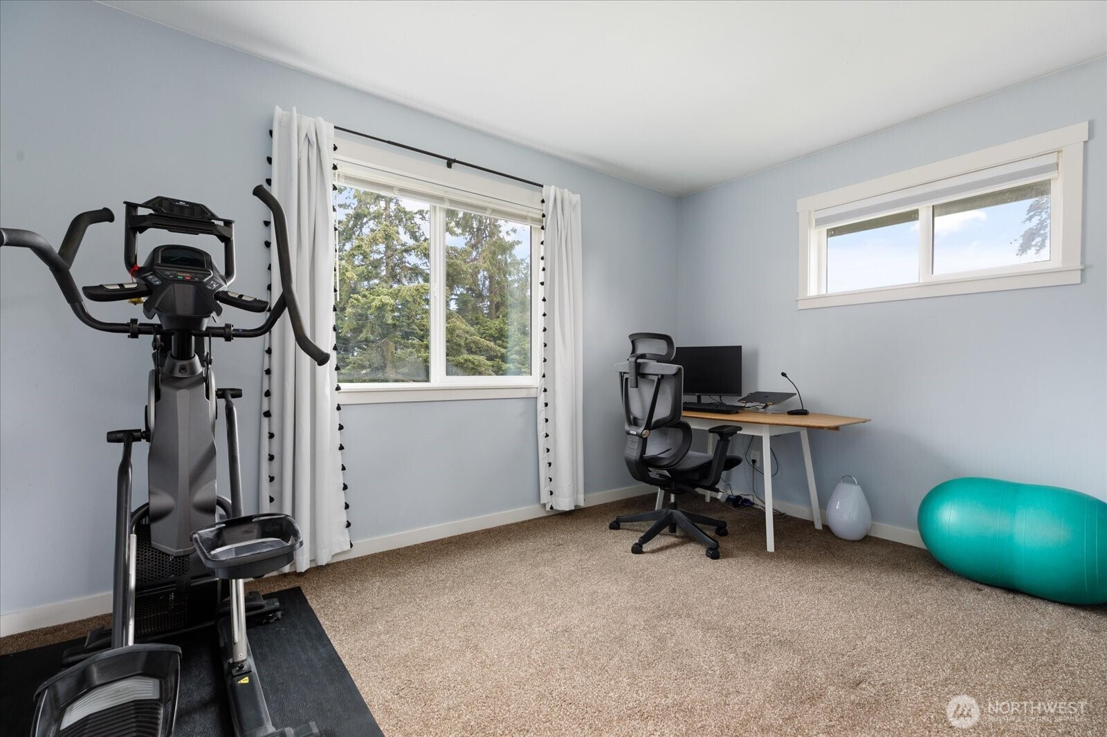 2604 Olympic Drive Oak Harbor WA 98277
