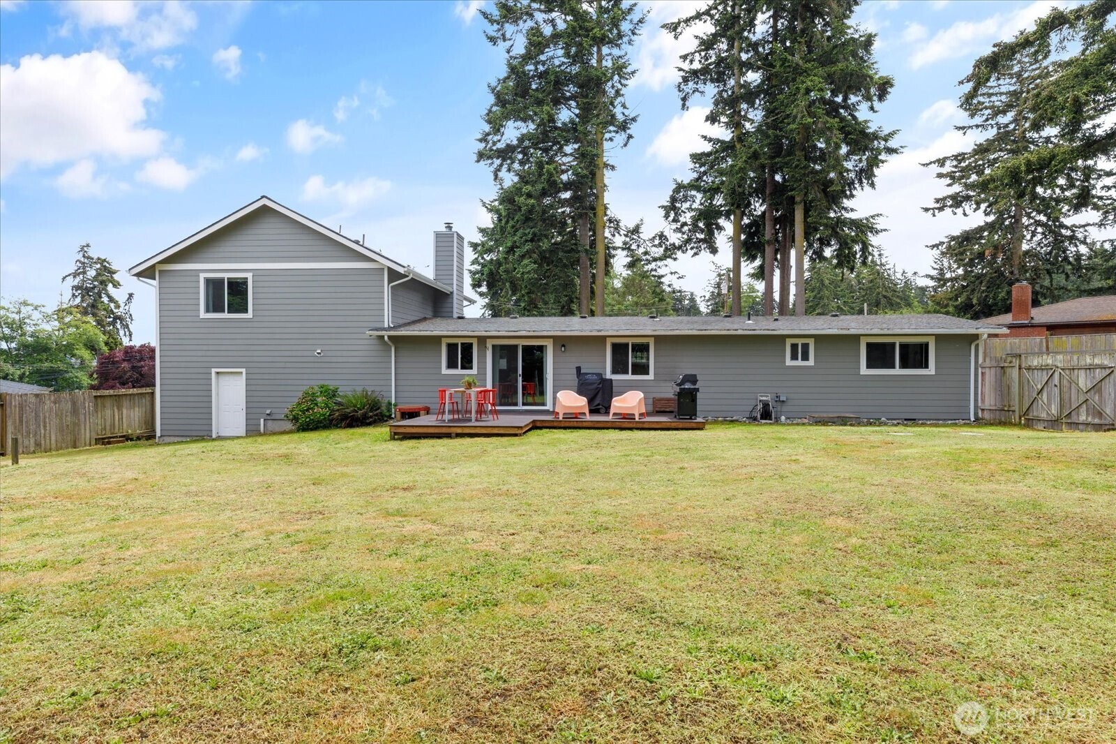 2604 Olympic Drive Oak Harbor WA 98277