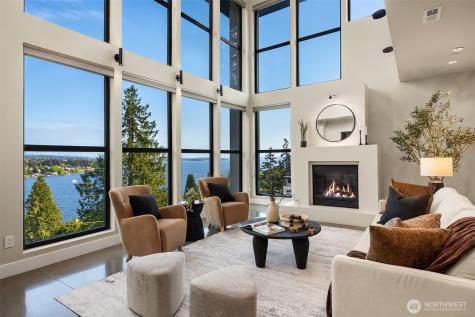 8902 NE 117th Place Kirkland WA 98034